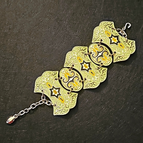 Wide Bracelet - Picture 4 of 14